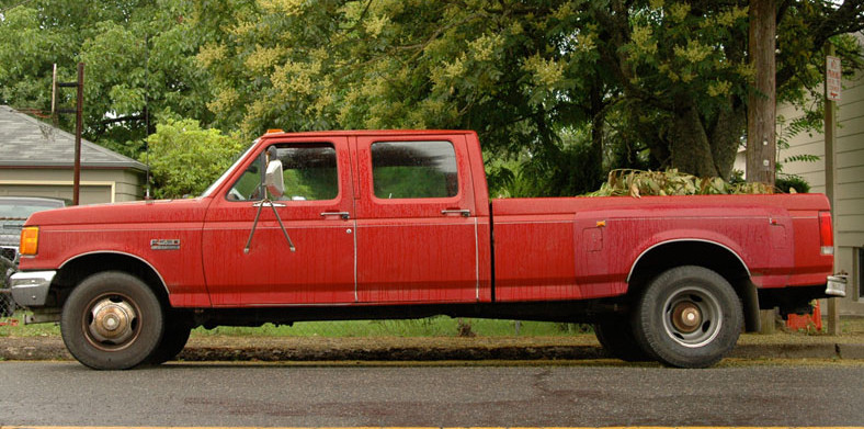 Later model Ford with extended cab but it was enough reference to work with.