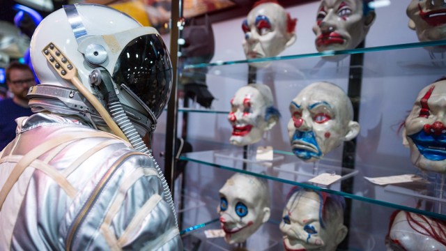 Adam Savage Incognito at Comic-Con 2014: Mercury Spacesuit