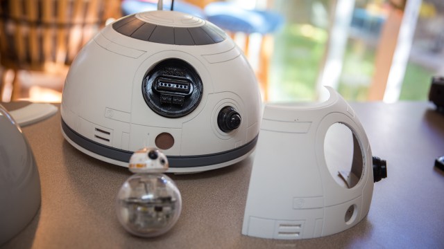 Making a Working BB-8 Droid Replica!