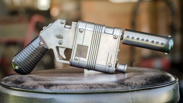 Show and Tell: Rey’s Blaster Replica Kit!