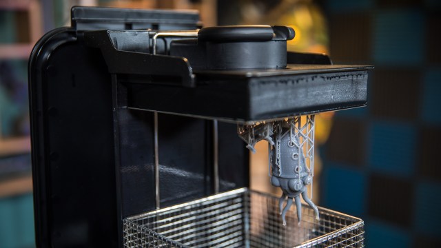Tested: Formlabs Wash and Cure Stations