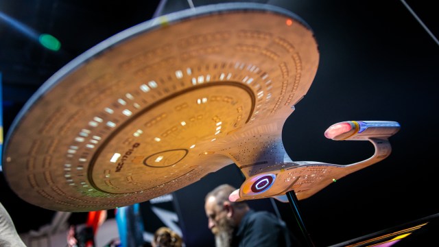 Chronicle Collectibles’ Star Trek USS Enterprise 1701-D Replica