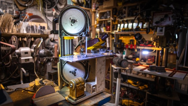 Adam Savage’s One Day Builds: Mini Bandsaw Upgrade!