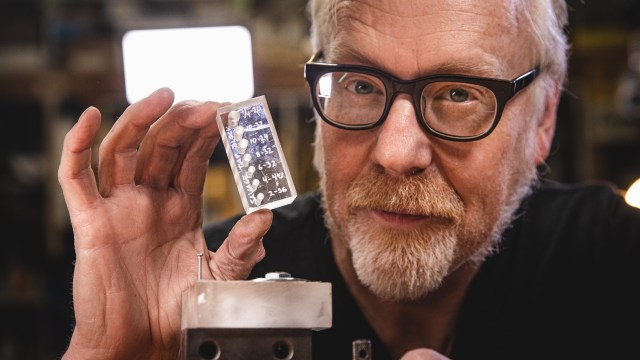 Adam Savage’s One Day Builds: Thread Tapping Guide Block!