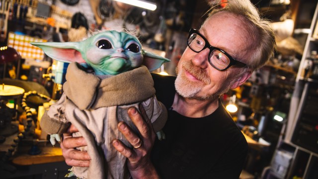 Adam Savage Reviews Sideshow’s Life-Size Baby Yoda Figure!